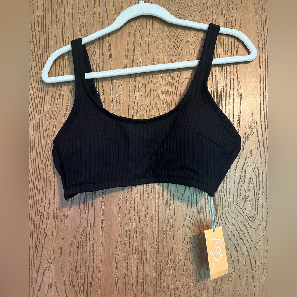 Women’s swim top